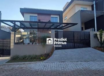 Casa · 208m² · 3 Quartos · 2 Vagas · Casa em Braunes, Nova Friburgo/RJ de 208m² 3 quartos à venda por R$ 1.865.000,00