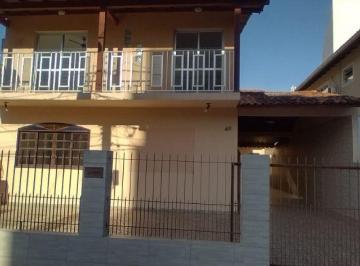Casa · 225m² · 9 Quartos · 3 Vagas · Casa em Trindade, Florianópolis/SC de 225m² 9 quartos à venda por R$ 1.500.000,00