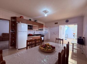 Casa · 261m² · 3 Quartos · 5 Vagas · Casa para venda em Jardim Morumbi de 261.25m² com 3 Quartos e 5 Garagens