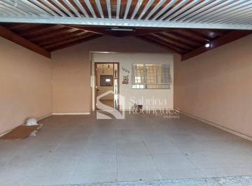 Casa · 180m² · 3 Quartos · 2 Vagas · Sobrado para venda em Centro de 180.00m² com 3 Quartos, 1 Suite e 2 Garagens