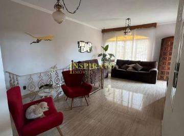 Casa · 234m² · 3 Quartos · 7 Vagas · Casa para venda em Jardim Estádio de 234.00m² com 3 Quartos, 1 Suite e 7 Garagens