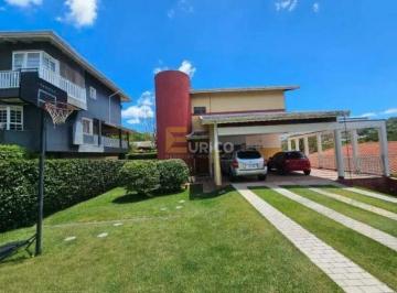 Casa · 268m² · 4 Quartos · 4 Vagas · Casa para alugar em Bosque de 268.00m² com 4 Quartos, 2 Suites e 4 Garagens