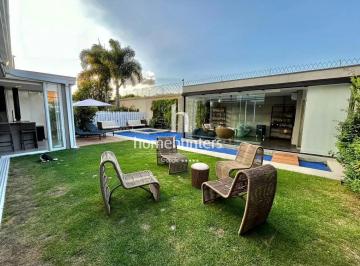 Casa · 307m² · 5 Quartos · 6 Vagas · Casa para venda em Notre Dame de 307.00m² com 5 Quartos, 5 Suites e 6 Garagens