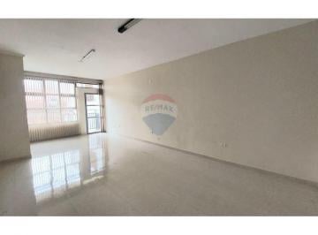 Comercial · 45m² · Sala Comercial para alugar em Loteamento Remanso Campineiro de 45.00m²