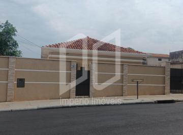 Casa · 211m² · 3 Quartos · 6 Vagas · Casa para venda em Vila Xavier de 211.00m² com 3 Quartos e 6 Garagens