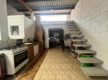 Casa · 201m² · 2 Quartos · 2 Vagas · Sobrado para venda em Batistini de 201.00m² com 2 Quartos, 1 Suite e 2 Garagens