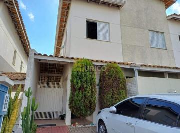 Casa · 88m² · 3 Quartos · 2 Vagas · Casa de Condomínio para venda em Condomínio La Dolce Vila de 88.00m² com 3 Quartos, 1 Suite e 2 Gara