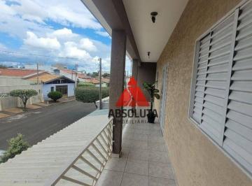 Casa · 242m² · 4 Quartos · 5 Vagas · Casa para venda em Jardim Europa I de 242.00m² com 4 Quartos e 5 Garagens