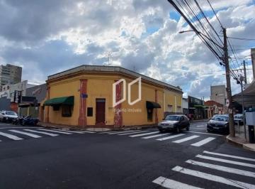 Comercial · 444m² · 4 Vagas · Imóvel Comercial para venda em Centro de 444.00m² com 4 Garagens