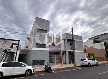 Comercial · 289m² · Sala Comercial para alugar em Centro de 289.00m²