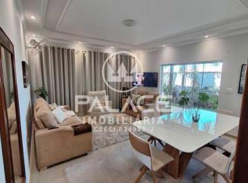 Casa · 211m² · 3 Quartos · 3 Vagas · Casa para venda em Parque São Matheus de 211.00m² com 3 Quartos, 1 Suite e 3 Garagens
