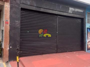 Comercial · 240m² · 2 Vagas · Imóvel Comercial para alugar em Rudge Ramos de 240.00m² com 2 Garagens
