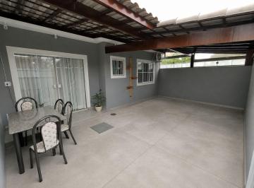 Casa · 57m² · 2 Quartos · 1 Vaga · Casa em Jardim Miramar, Rio das Ostras/RJ de 0m² 2 quartos à venda por R$ 330.000,00