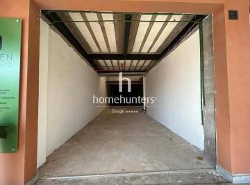 Comercial · 173m² · Imóvel Comercial para alugar em Alphaville de 173.00m²