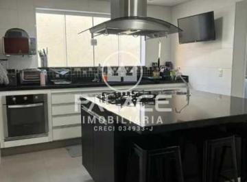 Casa · 205m² · 3 Quartos · 2 Vagas · Casa para venda em Parque São Matheus de 205.00m² com 3 Quartos, 1 Suite e 2 Garagens