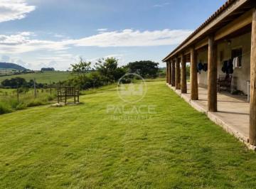 Rural · 350m² · 3 Quartos · 8 Vagas · Fazenda / Sítio para venda em Pau D Alhinho de 350.00m² com 3 Quartos, 1 Suite e 8 Garagens