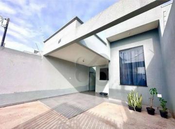 Casa · 83m² · 2 Quartos · 2 Vagas · Casa em Conjunto Habitacional José Garcia Molina, Londrina/PR de 83m² 2 quartos à venda por R$ 315.0