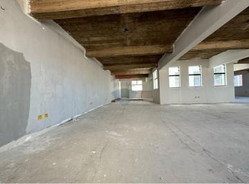 Comercial · 350m² · Imóvel Comercial para alugar em Centro de 350.00m²