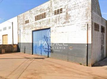 Comercial · 455m² · 1 Quarto · 3 Vagas · Prédio Comercial para alugar em Chácaras Água Branca de 455.00m² com 1 Quarto, 1 Suite e 3 Garagens
