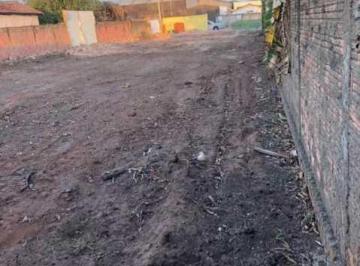 Terreno · 1m² · 1 Quarto · 1 Vaga · Terreno para venda em Dois Córregos de 1.00m² com 1 Quarto, 1 Suite e 1 Garagem
