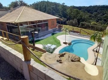 Terreno · 141m² · 1 Quarto · 10 Vagas · Chácara para venda em Bairro Inválido de 141.00m² com 1 Quarto, 1 Suite e 10 Garagens