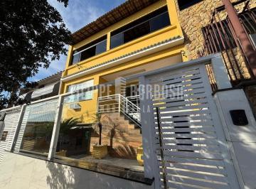 Casa · 250m² · 3 Quartos · 3 Vagas · Casa para venda em Vista Alegre de 250.00m² com 3 Quartos, 1 Suite e 3 Garagens