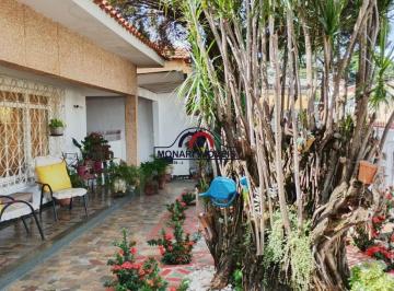 Casa · 150m² · 3 Quartos · 4 Vagas · Casa para venda em Vila Cordenonsi de 150.00m² com 3 Quartos, 1 Suite e 4 Garagens
