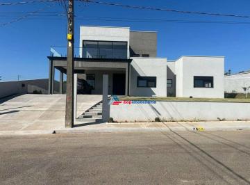 b83732985cb01b4bf7d68509132299df4a7a1454 · Casa com 4 dormitórios à venda, 490 m² por R$ 1.900.000 - Rio Acima - Vargem/SP
