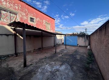 120aba7b3c1697522b332b9dbab521ffb5966b5f · Casa com 1 dormitório para alugar, 60 m² por R$ 1.000/mês - Antônio Caixeta - Patos de Minas/MG