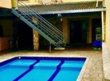 Área Externa · Casa com 3 dormitórios à venda, 180 m² por R$ 750.000,00 - Jardim Saúde - Suzano/SP