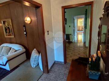 Casa · 473m² · 4 Quartos · 2 Vagas · Casa com 4 quartos à venda em Chácara das pedras - RS