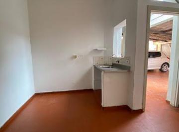 00acd543034a3116fa1894d291b41957303e7531 · Casa com 2 dormitórios para alugar por R$ 1.300,00/mês - Centro - Mairinque/SP