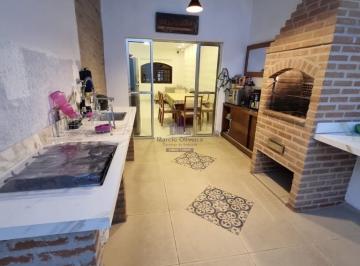 Foto 01 · Imperdível Casa de 3 Quartos na Estiva, Taubaté-SP: 100m², 1 Vaga, Localização Privilegiada!