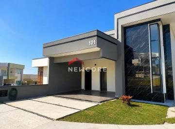 Casa · 128m² · 3 Quartos · 4 Vagas · Casa de condomínio em Rua Garganega - Residencial Colinas - Caçapava/SP