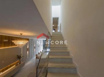 Casa · 105m² · 3 Quartos · 2 Vagas · Sobrado em Rua 408 - Morretes - Itapema/SC