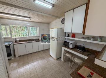 Imagem 1 · Casa para venda em Carangola, Petrópolis