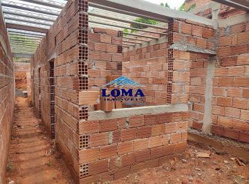 Casa · 77m² · 3 Quartos · 1 Vaga · Casa de 77 m² com 3 quartos à venda em Duque de Caxias