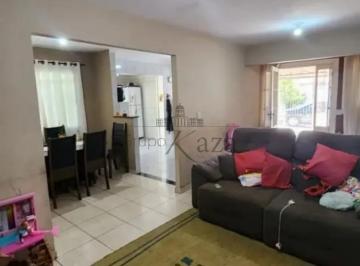 Casa · 175m² · 4 Quartos · 3 Vagas · Casa - Parque Califórnia - 4 Dormitórios - 124m² - Estuda Permuta.