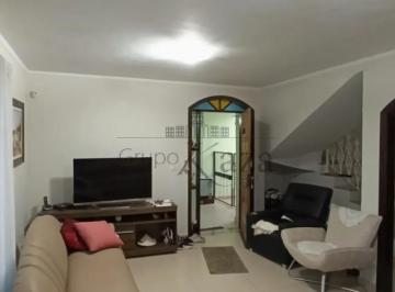Casa · 360m² · 3 Quartos · 4 Vagas · Oportunidade - Casa Sobrado - Jardim Santa Maria - Jacareí - 3 Dormitórios - 303,40m² - Estuda permu