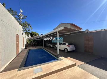 Casa de 3 quartos, Sobradinho · Casa de 3 quartos em condomínio de Sobradinho com piscina aquecida de área gourmet
