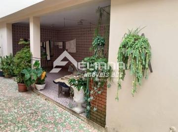 Casa · 560m² · 4 Quartos · 4 Vagas · Casa térrea com 4 quartos - piscina - edícula