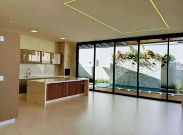 Casa de 4 quartos, Barueri · Casa de 350 m² com 4 dormitórios à venda em Barueri