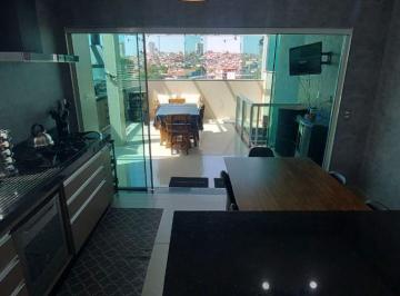 Casa de 4 quartos, São Paulo · Sobrado semi isolado com espaço gourmet churrasqueira fechado em vidro vista panoramica