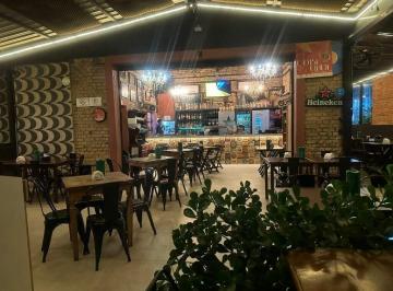Comercial · 570m² · 30 Vagas · Ponto Comercial à venda em Santos (Embaré)