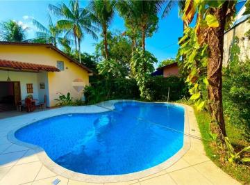 Casa · 310m² · 3 Quartos · 5 Vagas · Casa no Residencial Jardim Friburgo com 3 quartos piscina e churrasqueira - tarumã