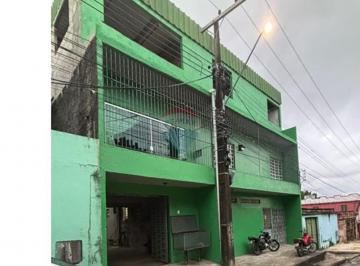 Casa · 225m² · 9 Quartos · 3 Vagas · Prédio a venda no novo aleixo