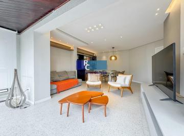 Apartamento · 101m² · 2 Quartos · 1 Vaga · LOCAÇÃO ANUAL | ÓTIMA LOCALIZAÇÃO | TOMBO