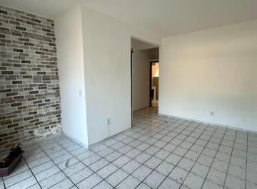 Foto 01 · ALUGO APARTAMENTO TÉRREO NO FAROL DE ITAPUÃ, 1/4, 60M², NASCENTE, R$ 2.000,00 INCLUSO TAXAS DE CONDO