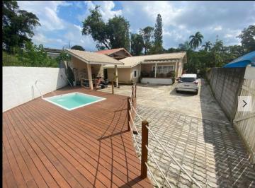 Casa de 3 quartos, São Lourenço da Serra · Casa com piscina em São Lourenço da Serra SP
