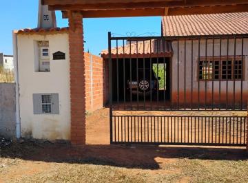 Casa · 600m² · 2 Quartos · 3 Vagas · Casa no Jundiaquara